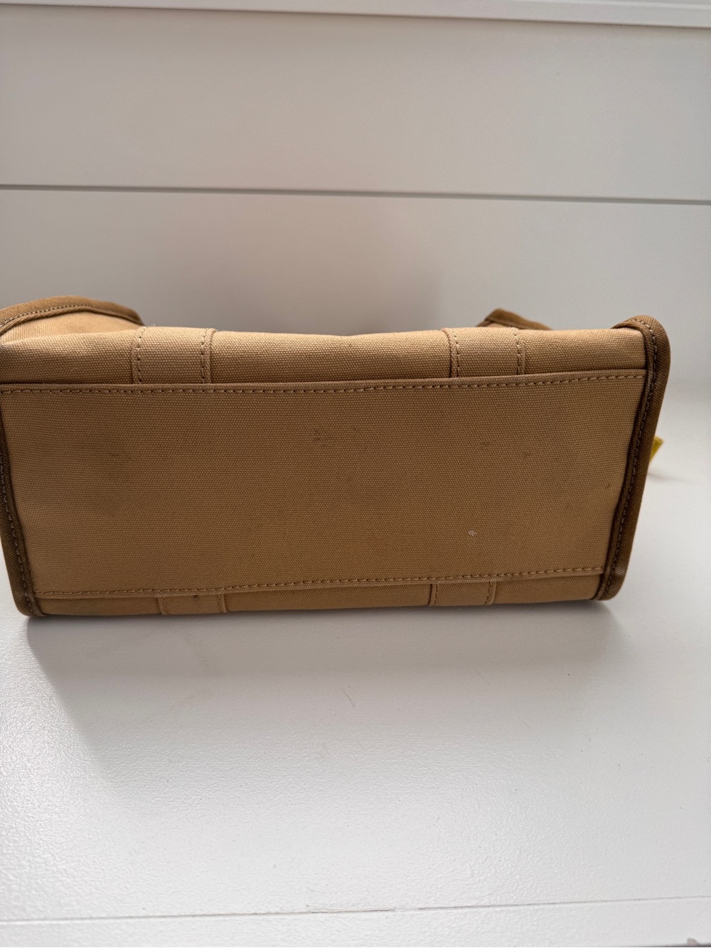 Marc Jacobs Canvas The ToteBag Medium in Tan - Picture 5 of 11